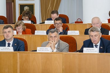 Борьба с сорняками стала обязанностью